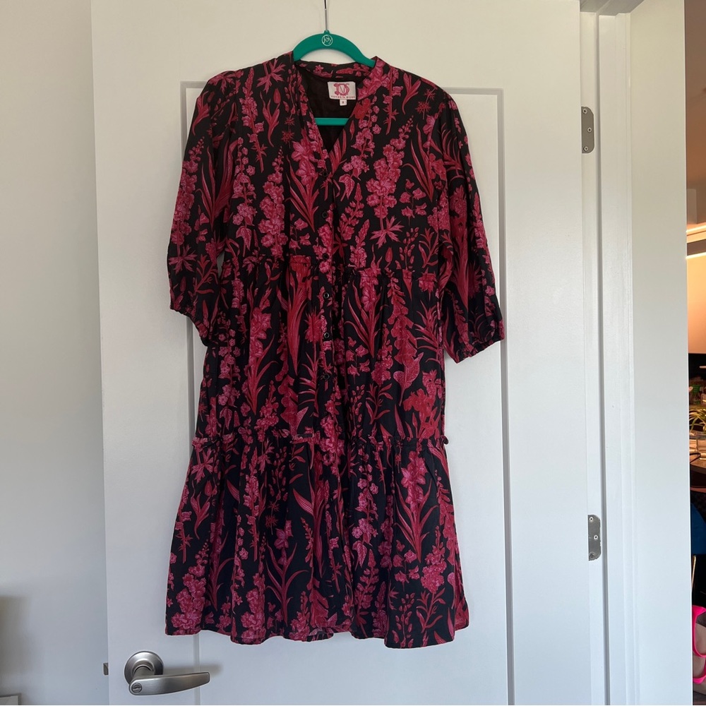 Victoria Dunn Designs black and pink dress